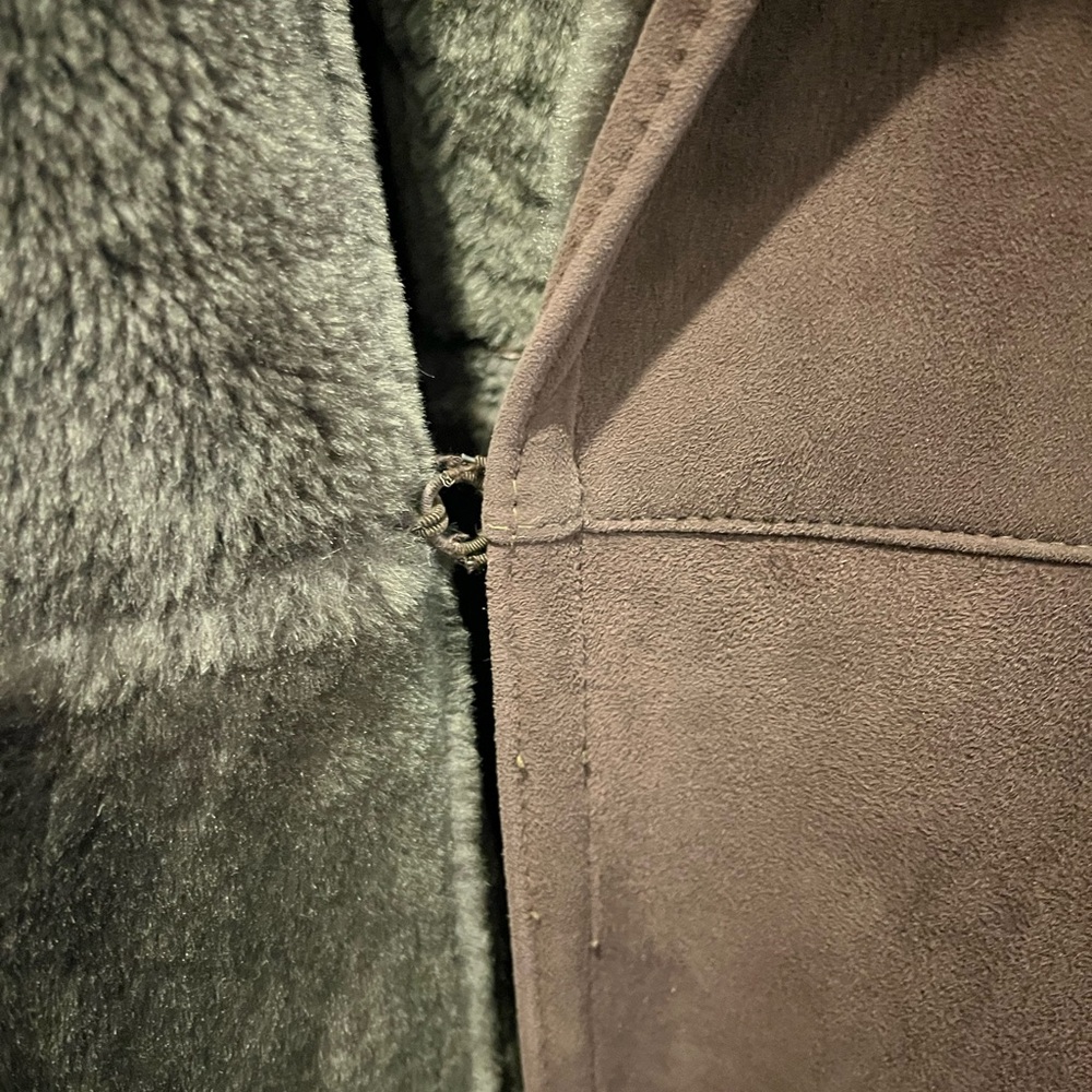 Vintage 70s Californian Suede Shearling Belted Trench Coat - Picture 12 of 16